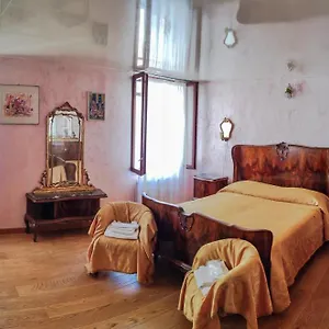 Ca' Degli Artisti - Elegante Appartamento